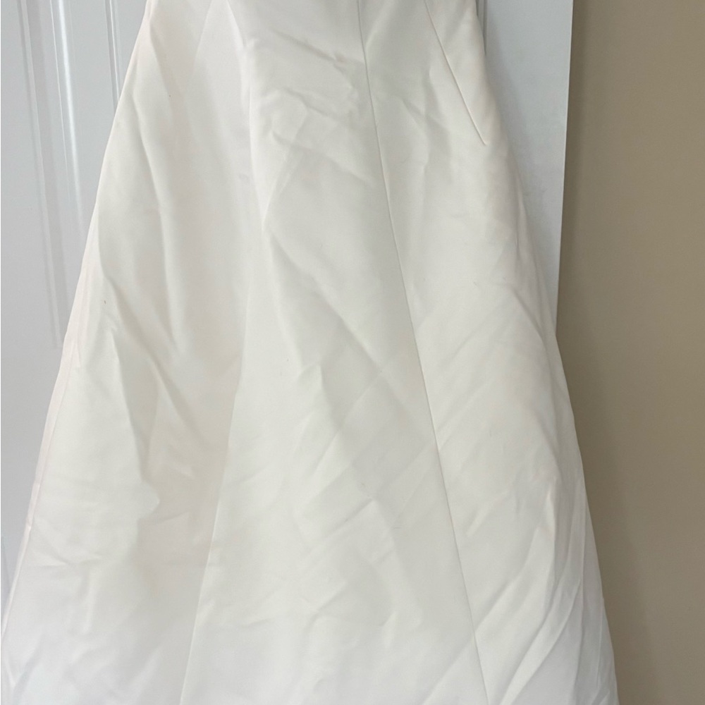 David's Bridal Ivory Gown